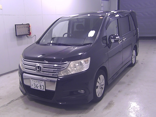 HONDA STEP WAGON 2010