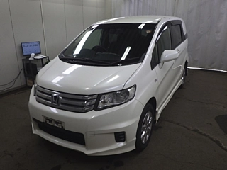 HONDA FREED 2011