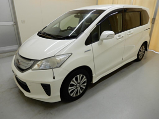 HONDA FREED 2011