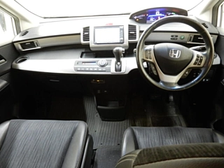 HONDA FREED 2011