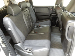 HONDA FREED 2011