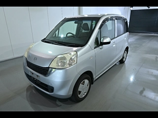 HONDA LIFE 2010