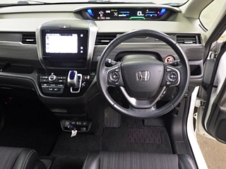 HONDA FREED 2016