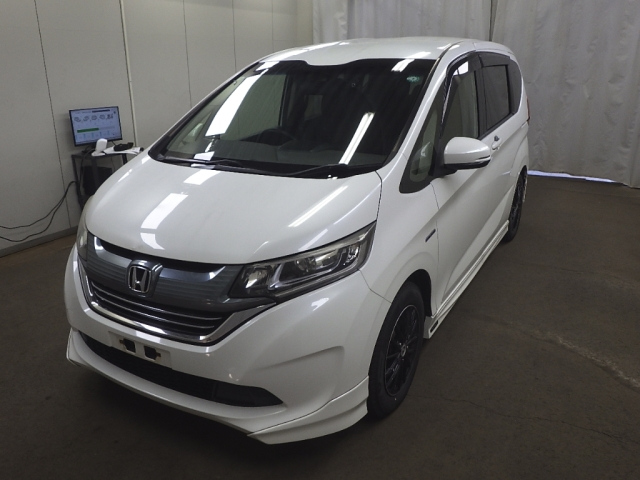 HONDA FREED 2016