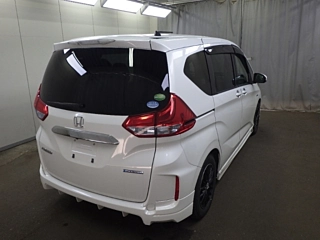 HONDA FREED 2016