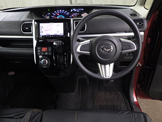 DAIHATSU TANTO 2014