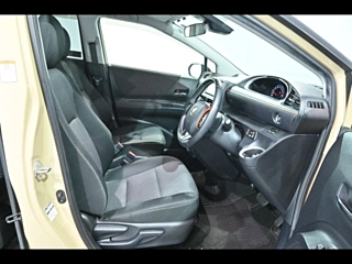 TOYOTA SIENTA 2019