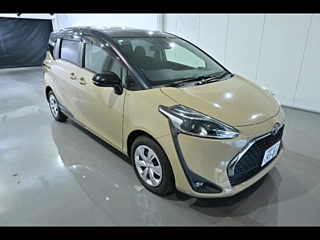TOYOTA SIENTA 2019
