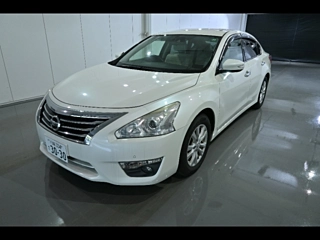 NISSAN TEANA 2017