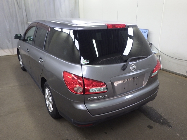 NISSAN WINGROAD 2009