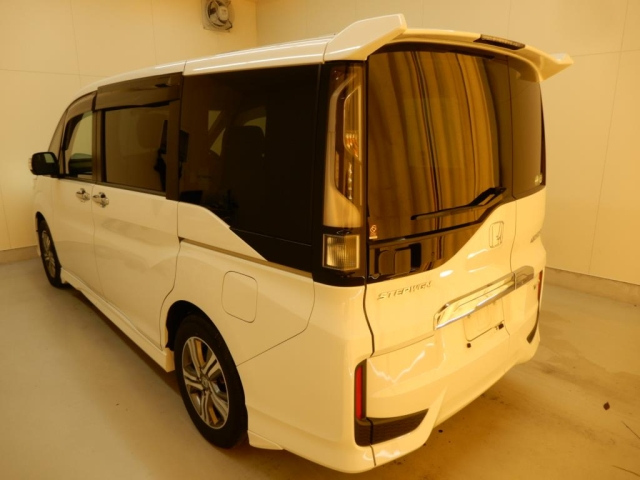 HONDA STEP WAGON 2020