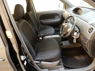 TOYOTA SIENTA 2014