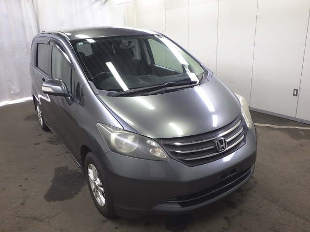 HONDA FREED 2009