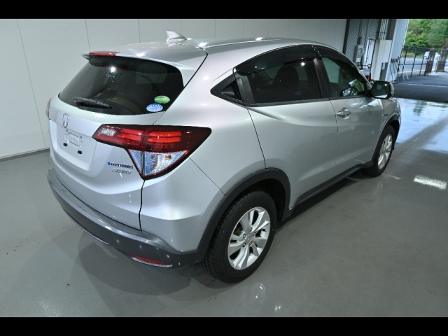 HONDA VEZEL 2014