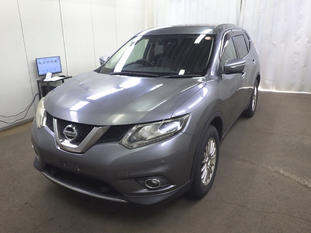 NISSAN X-TRAIL 2015