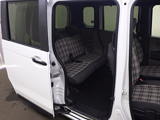 HONDA N BOX 2025