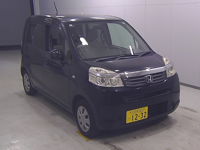 HONDA LIFE 2011