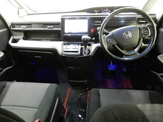 HONDA STEP WAGON 2017