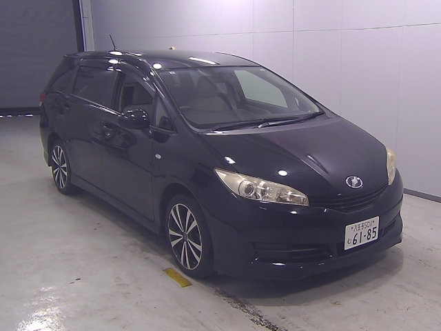 TOYOTA WISH 2009