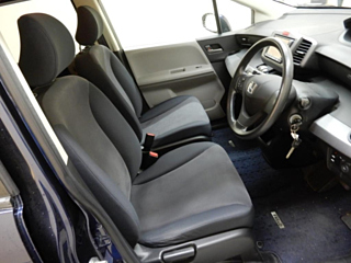 HONDA FREED 2010