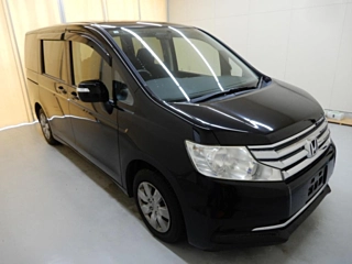 HONDA STEP WAGON 2012