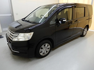 HONDA STEP WAGON 2012