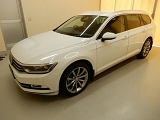 VOLKSWAGEN PASSAT VARIANT 2018