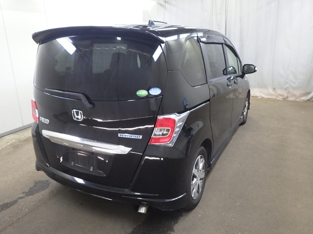 HONDA FREED 2014