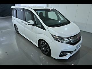 HONDA STEP WAGON 2015