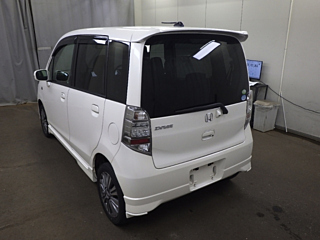 HONDA LIFE 2012