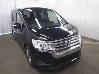 HONDA STEP WAGON 2013