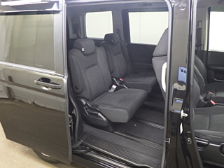 HONDA STEP WAGON 2013