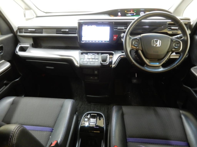 HONDA STEP WAGON 2021