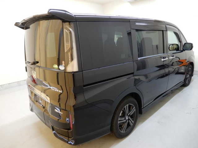 HONDA STEP WAGON 2021