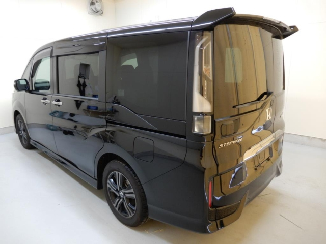 HONDA STEP WAGON 2021