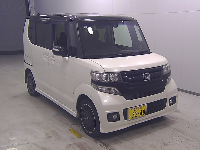 HONDA N BOX 2017