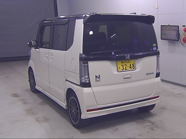 HONDA N BOX 2017