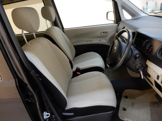DAIHATSU TANTO EXE 2010