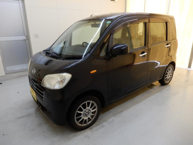 DAIHATSU TANTO EXE 2010