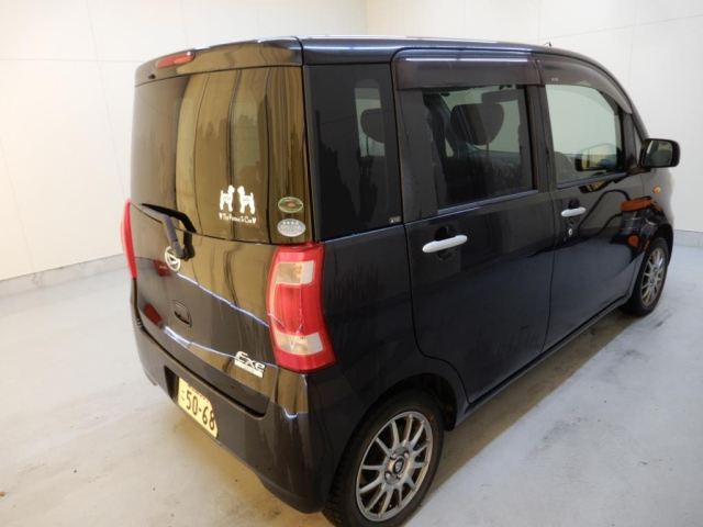 DAIHATSU TANTO EXE 2010