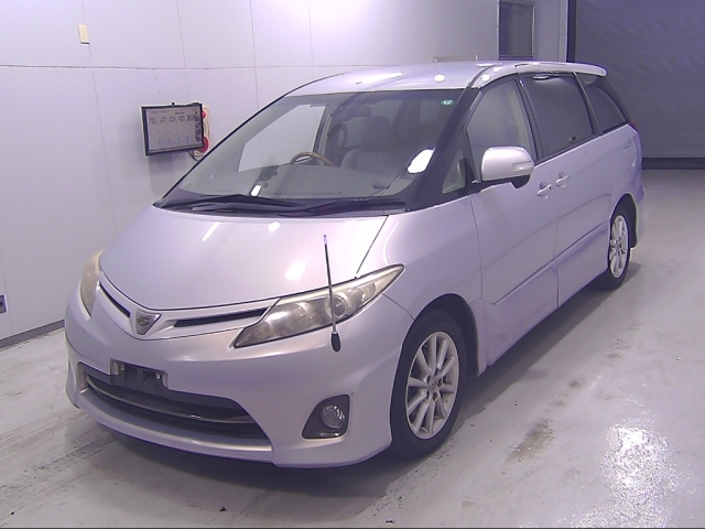 TOYOTA ESTIMA 2009