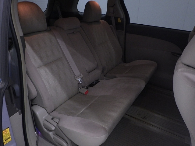 TOYOTA ESTIMA 2009