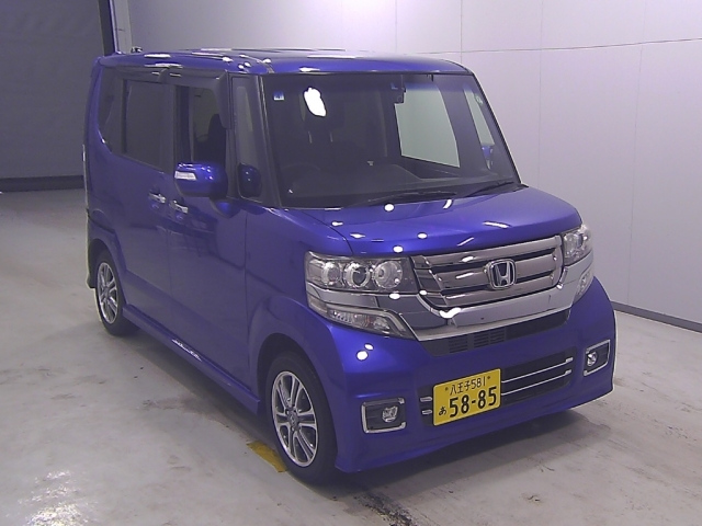HONDA N BOX 2017