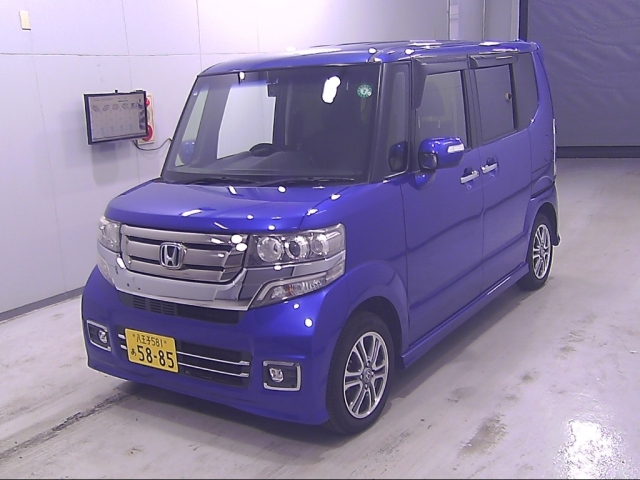 HONDA N BOX 2017