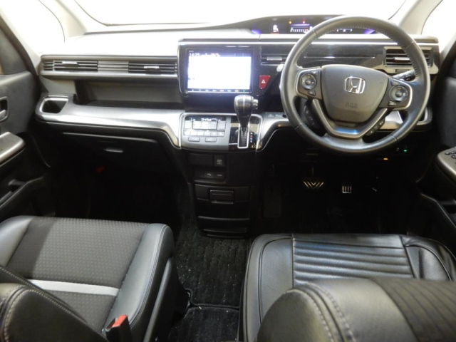 HONDA STEP WAGON 2020