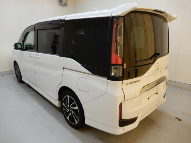 HONDA STEP WAGON 2020