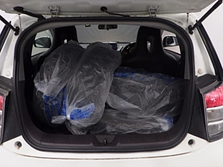 TOYOTA IQ 2009