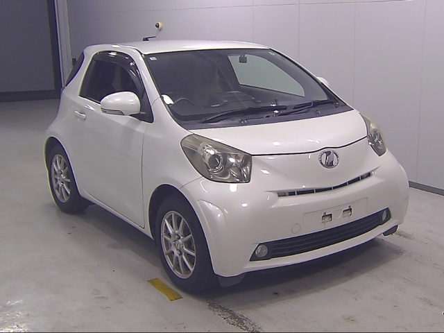 TOYOTA IQ 2009
