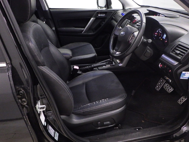 SUBARU FORESTER 2013
