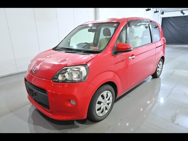 TOYOTA PORTE 2014
